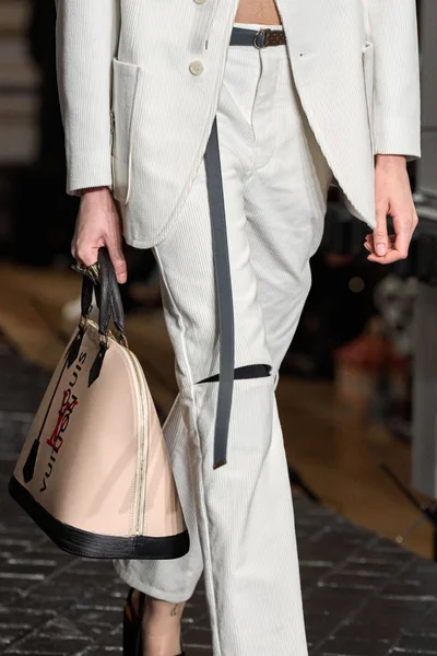 Look 21